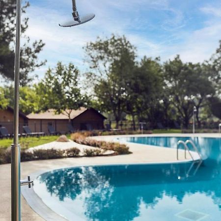 Wecamp Pirineos Hotel Boltaña Екстериор снимка