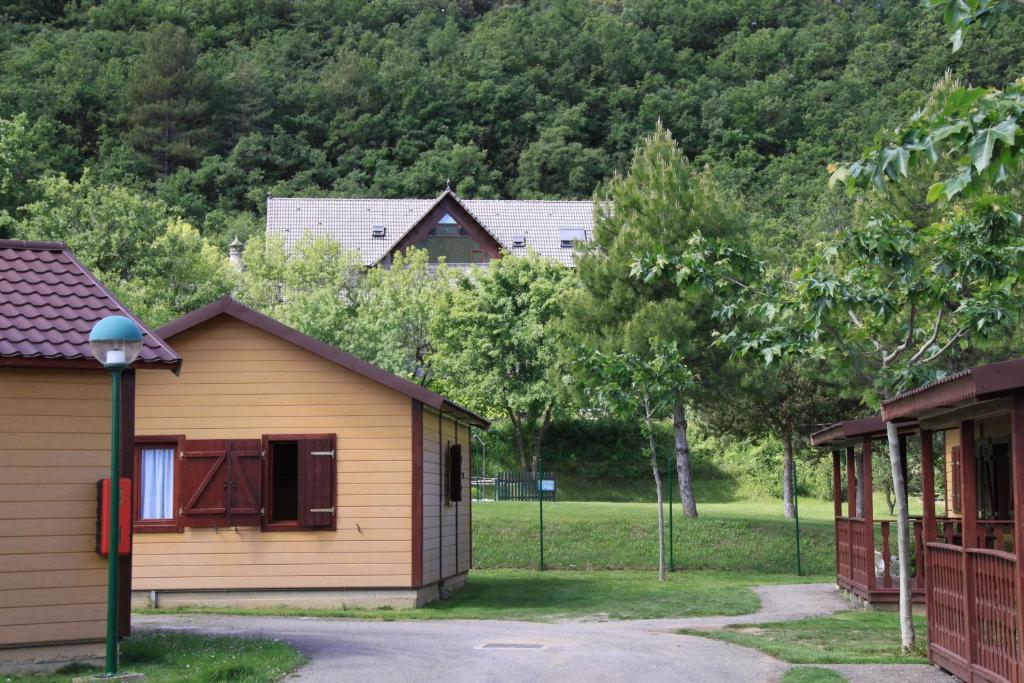 Wecamp Pirineos Hotel Boltaña Екстериор снимка